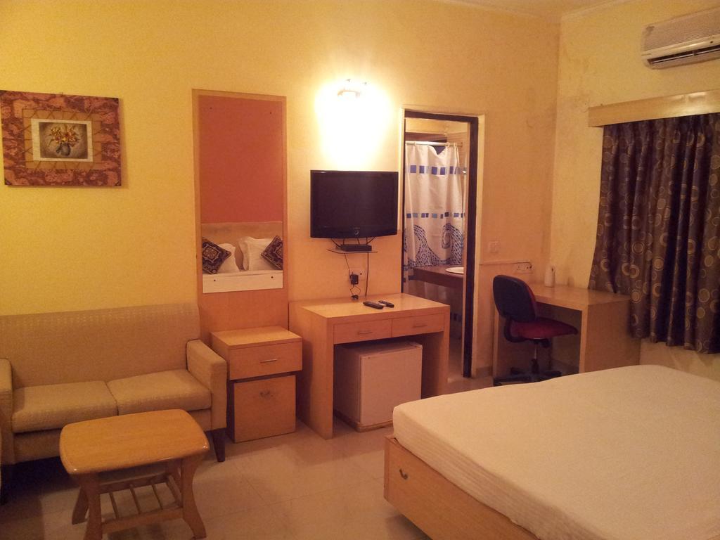 Green Villa Bed & Breakfast New Delhi Exterior photo
