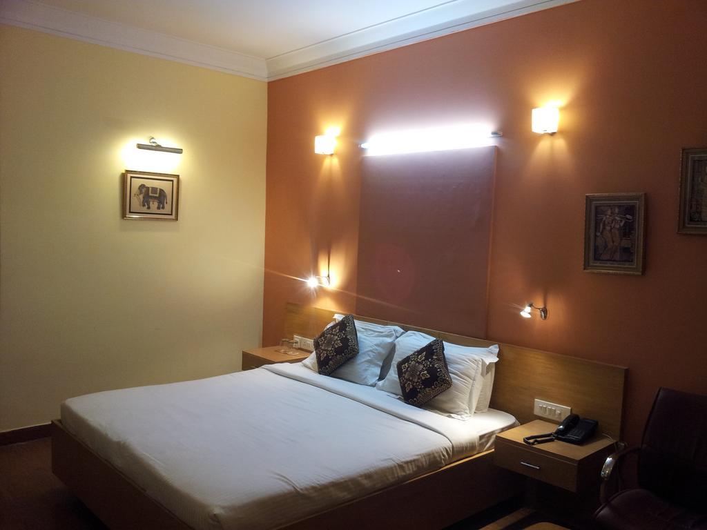 Green Villa Bed & Breakfast New Delhi Exterior photo