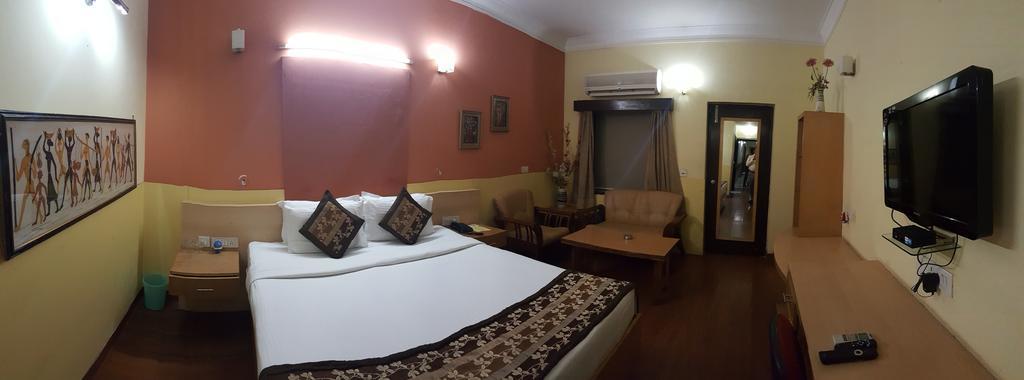 Green Villa Bed & Breakfast New Delhi Exterior photo