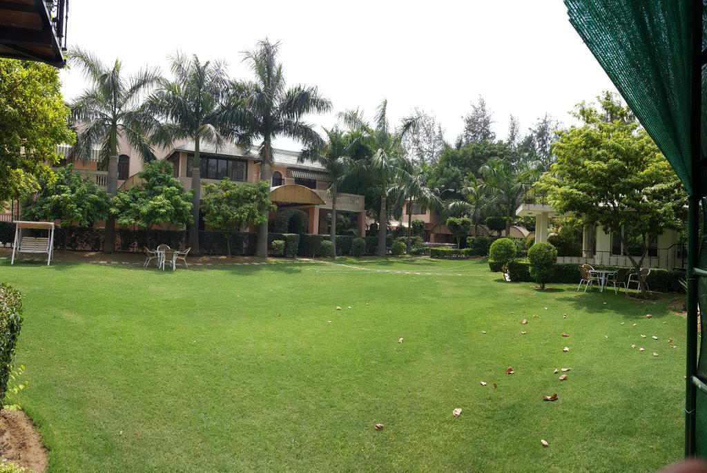 Green Villa Bed & Breakfast New Delhi Exterior photo